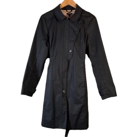 Jacob Jackets & Blazers - Jacob Black Trench Coat with Peaka Boo Pink Interior | Size Medium | Vintage